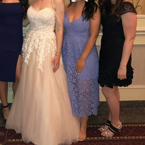 ASTR the Label Lace Midi Dress - Picture 4 of 4